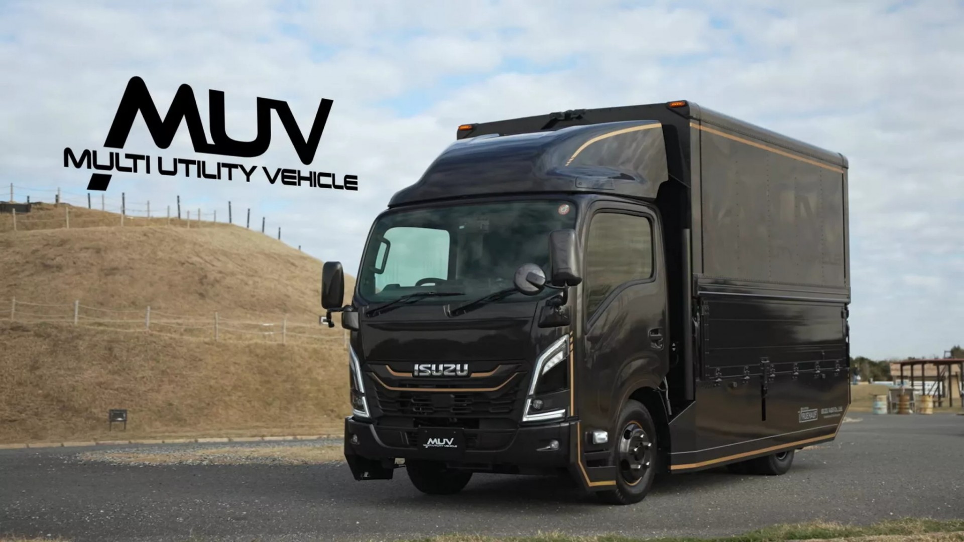 Xe tải Isuzu Hình ảnh mẫu concept Isuzu Elf Multi Utility Vehicle