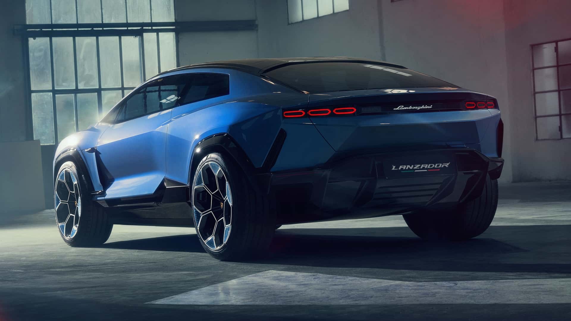 Lamborghini hủy bỏ kế hoạch sản xuất siêu xe thuần điện, gọi đó là Phía sau của mẫu concept Lamborghini Lanzador