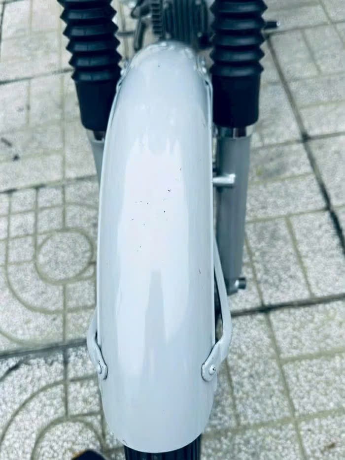 Honda 67 đời 1967 nguyên bản tại Gia Lai giá 2,2 tỷ đồng gây sốt Honda 67 đời 1967 nguyên bản tại Gia Lai giá 2,2 tỷ đồng gây sốt