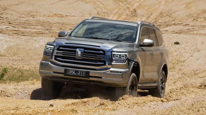 Xe Trung Quốc Tank 300 đánh bại Lexus GX và Toyota Land Cruiser trong bài thử off-road