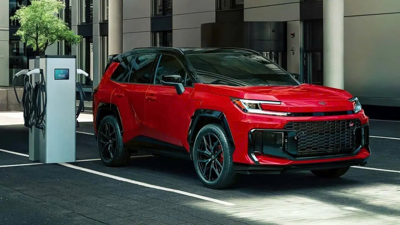 Toyota RAV4 sắp về Đông Nam Á được nhiều chờ đón do đang có giá rẻ hơn trước, dù thông số mạnh hơn Toyota RAV4 sắp về Đông Nam Á được nhiều chờ đón do đang có giá rẻ hơn trước, dù thông số mạnh hơn