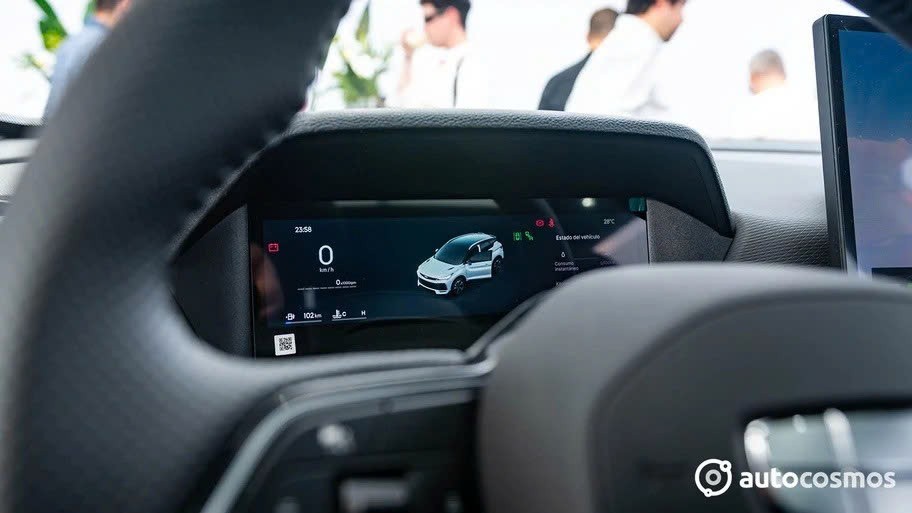 Geely Coolray facelift xuất hiện ở Hà Nội Geely Coolray facelift xuất hiện ở Hà Nội