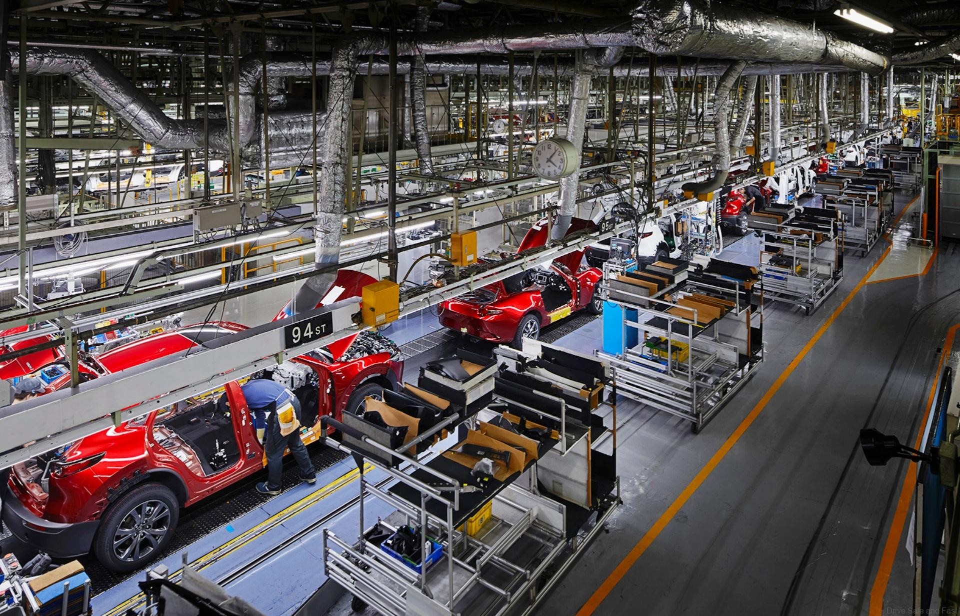 Khám phá bảo tàng Mazda Hiroshima, nơi lưu giữ những mẫu xe huyền thoại Khám phá bảo tàng Mazda Hiroshima, nơi lưu giữ những mẫu xe huyền thoại