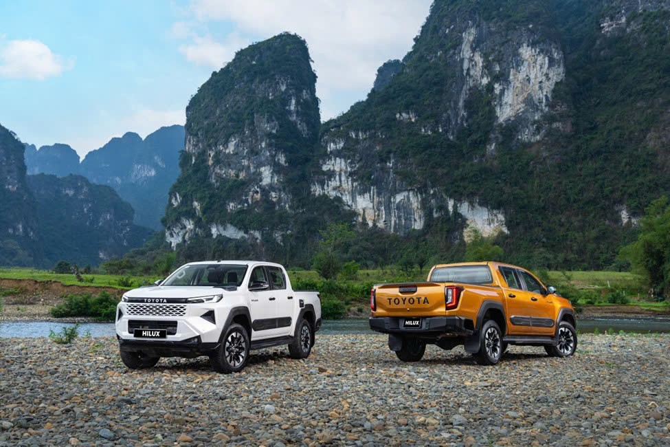 Sức mua giảm mạnh, ô tô nhập khẩu vẫn ồ ạt đổ về Việt Nam Sức mua giảm mạnh, ô tô nhập khẩu vẫn ồ ạt đổ về Việt Nam