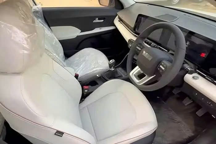 Ảnh thực tế Hyundai Accent 2026 vừa ra mắt tin xe Hyundai Accent 2026 vừa ra mắt