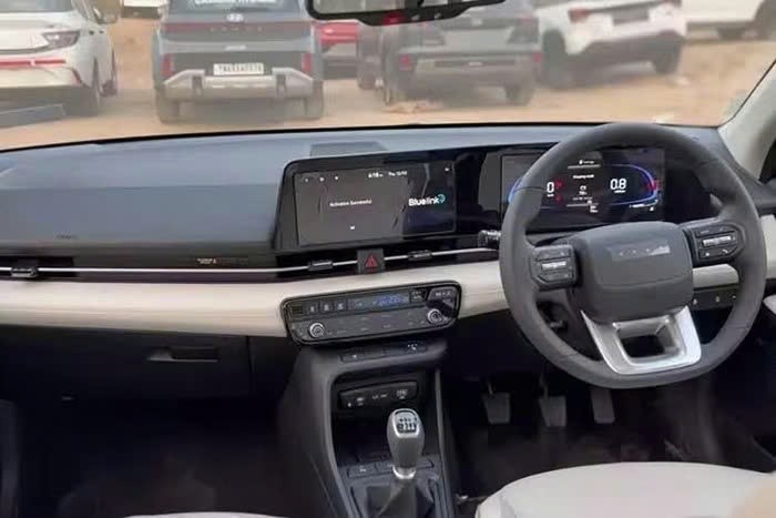 Ảnh thực tế Hyundai Accent 2026 vừa ra mắt tin xe Hyundai Accent 2026 vừa ra mắt