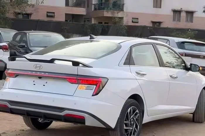 Ảnh thực tế Hyundai Accent 2026 vừa ra mắt tin xe Hyundai Accent 2026 vừa ra mắt