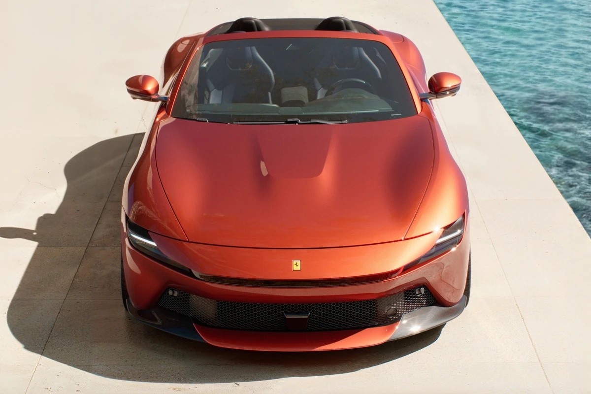 Ferrari giới thiệu Amalfi Spider, siêu xe 2+2 chỗ thiên về trải nghiệm hàng ngày Ferrari giới thiệu Amalfi Spider, siêu xe 2+2 chỗ thiên về trải nghiệm hàng ngày