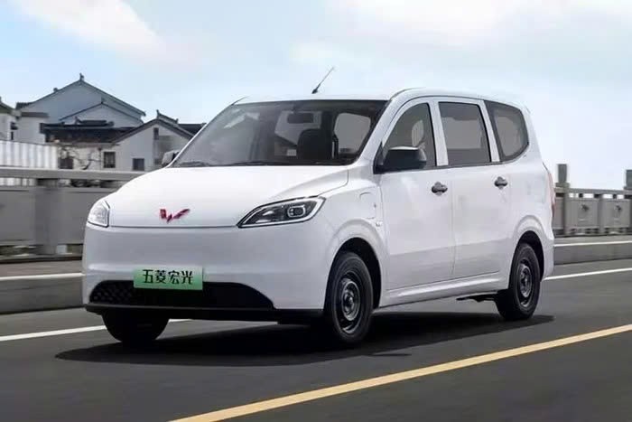 Xe MPV thuần điện mới của Wuling sắp mở bán tại Việt Nam Xe MPV thuần điện mới của Wuling sắp mở bán tại Việt Nam
