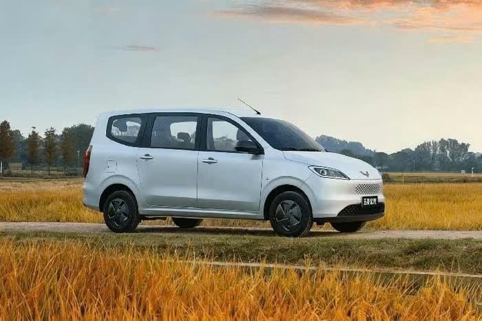 Xe MPV mới của Wuling sắp mở bán tại Việt Nam Xe MPV mới của Wuling sắp mở bán tại Việt Nam