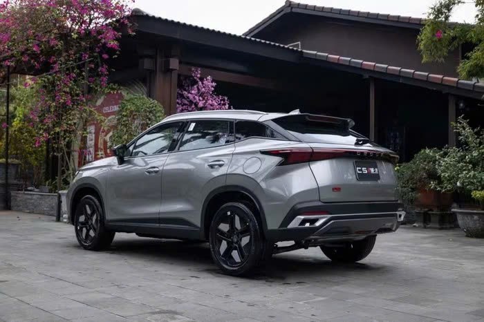 Omoda C5 SHS - H sẽ ra mắt vào cuối tháng 3/2026 Omoda C5 SHS - H sẽ ra mắt vào cuối tháng 3/2026