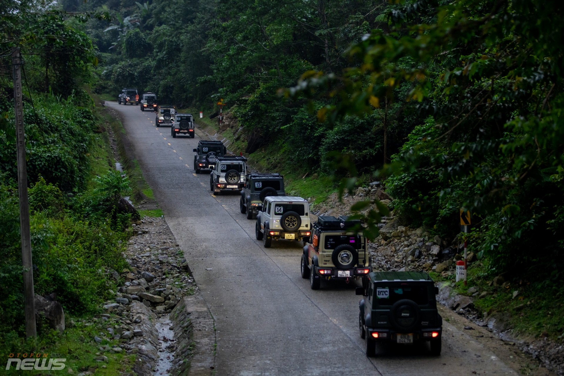 Theo dấu bánh xe Jimny: Hành trình 3 ngày chạm vào Tây Nguyên và giới hạn bản thân Theo dấu bánh xe Jimny: Hành trình 3 ngày chạm vào Tây Nguyên và giới hạn bản thân