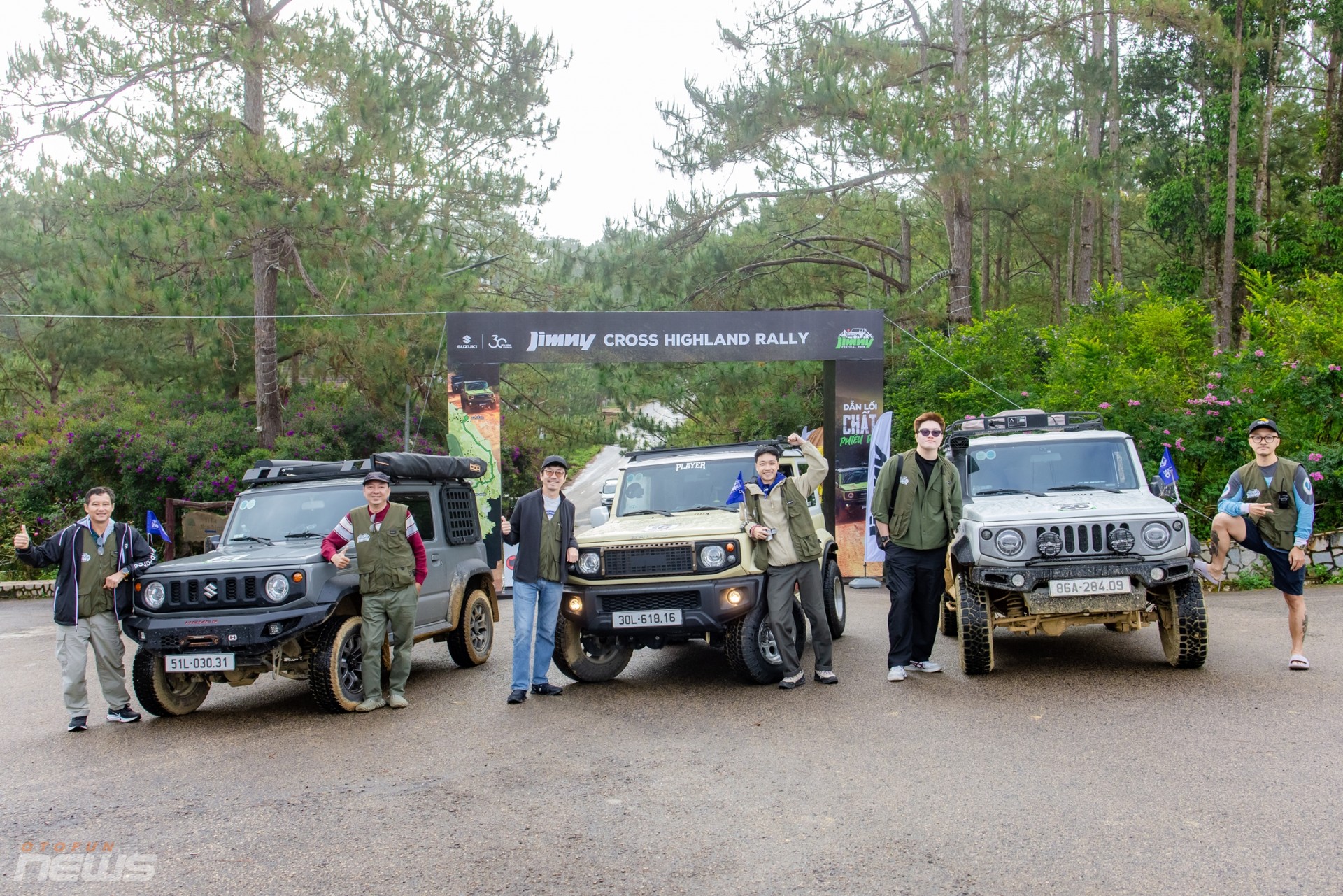 Theo dấu bánh xe Jimny: Hành trình 3 ngày chạm vào Tây Nguyên và giới hạn bản thân Theo dấu bánh xe Jimny: Hành trình 3 ngày chạm vào Tây Nguyên và giới hạn bản thân