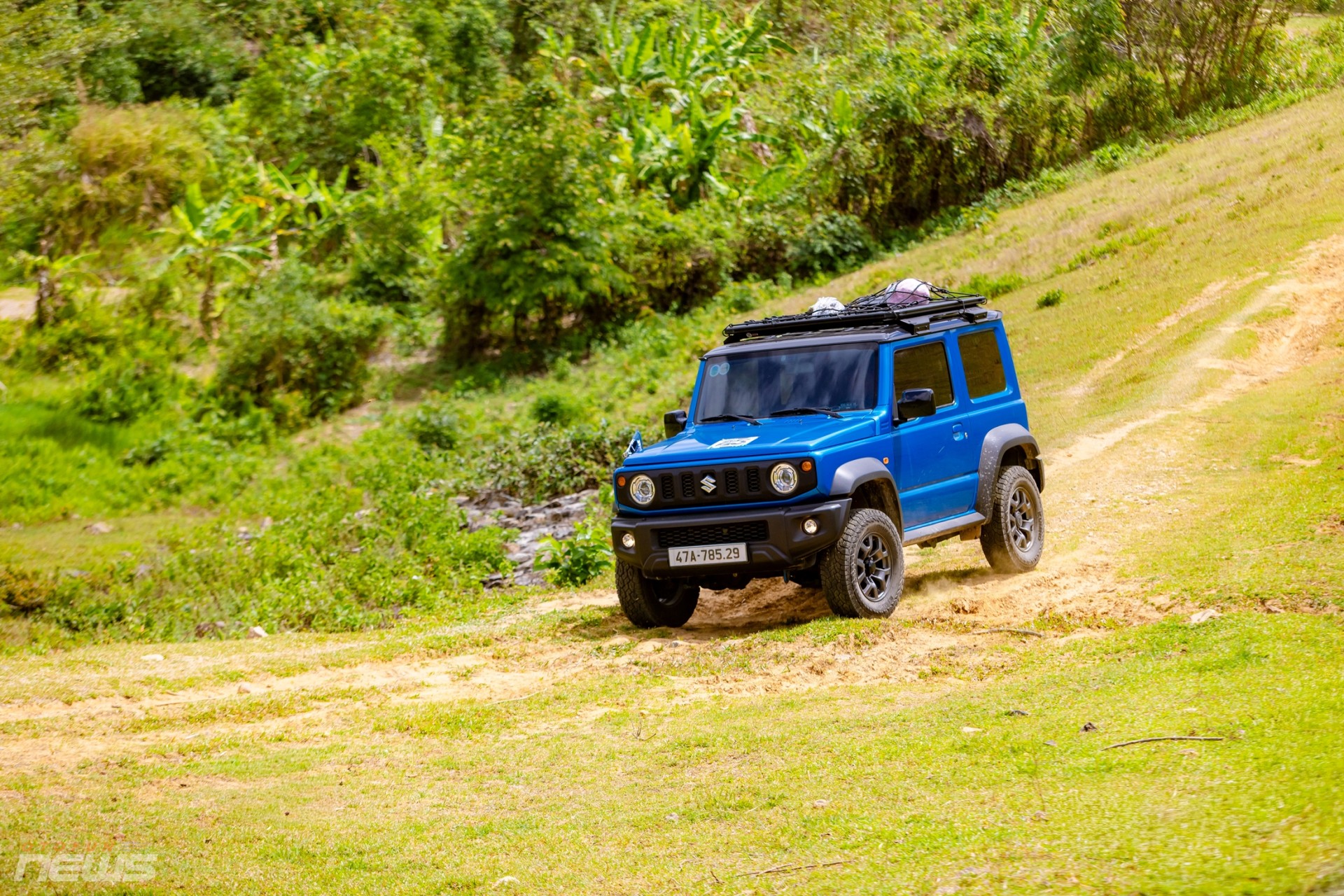 Theo dấu bánh xe Jimny: Hành trình 3 ngày chạm vào Tây Nguyên và giới hạn bản thân Theo dấu bánh xe Jimny: Hành trình 3 ngày chạm vào Tây Nguyên và giới hạn bản thân