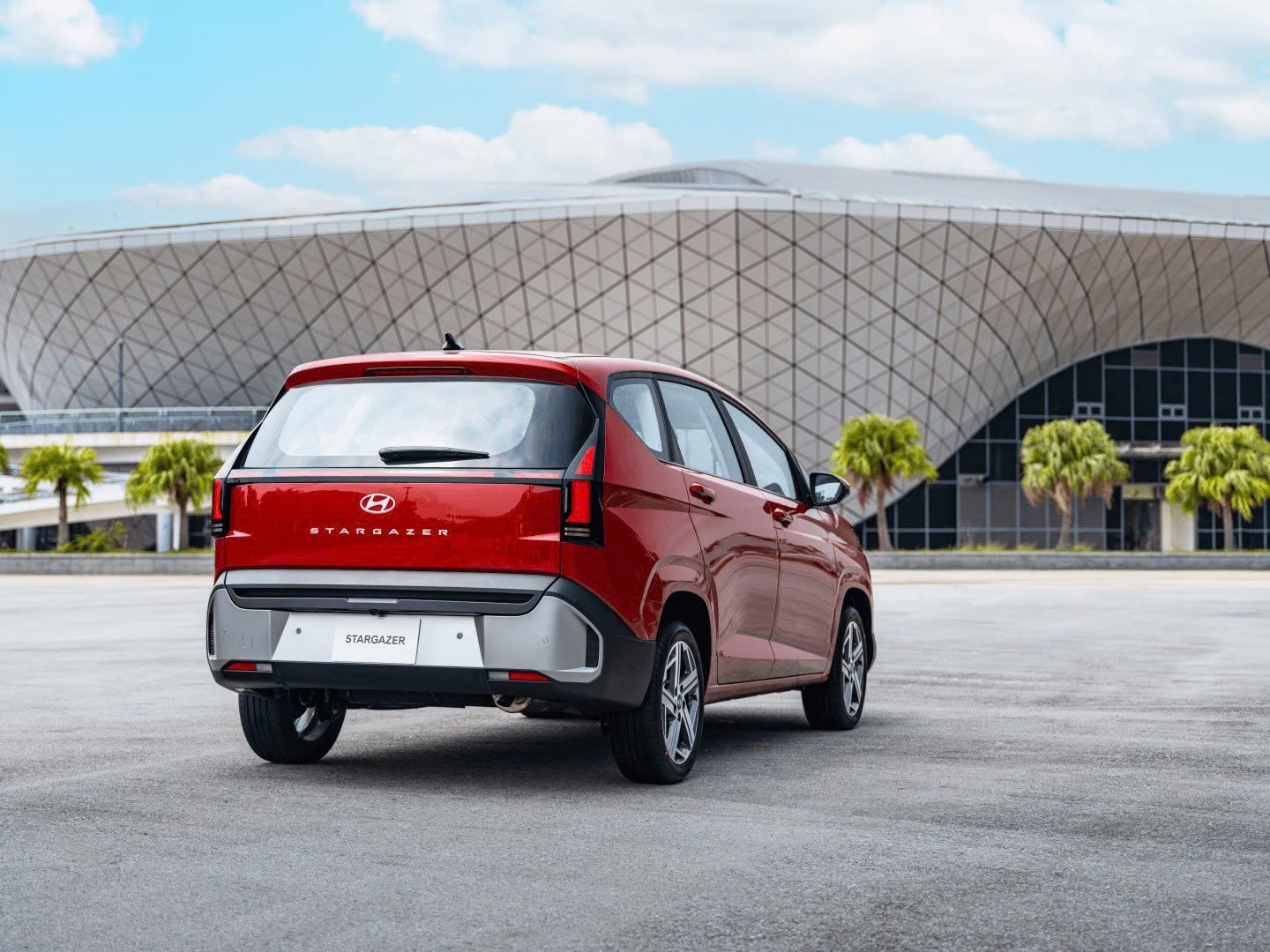 Hyundai Stargazer 2026 ra mắt tại Việt Nam, giá từ 569 triệu đồng Hyundai Stargazer 2026 ra mắt tại Việt Nam, giá từ 569 triệu đồng