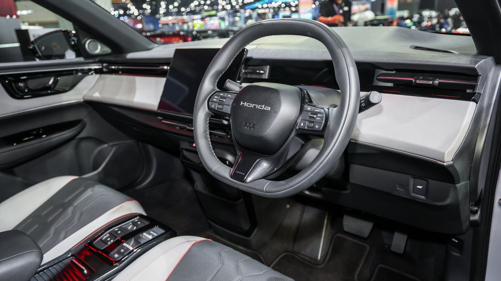 Honda e:N2 ra mắt tại Bangkok, SUV điện cỡ C giá từ Honda e:N2 ra mắt tại Bangkok, SUV điện cỡ C giá từ