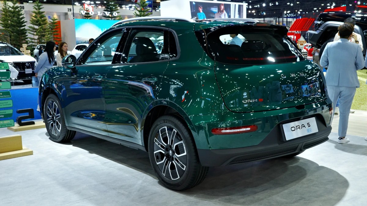 Hatchback nhỏ gọn GWM Ora 5 ra mắt tại Thái Lan với cả phiên bản HEV và EV tiện lợi Phía sau của GWM Ora 5 EV
