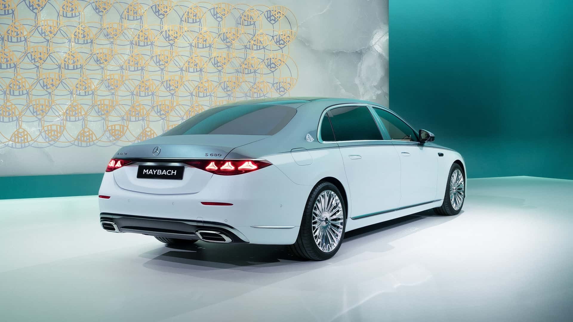 Mercedes-Maybach S-Class 2027 ra mắt với hàng loạt nâng cấp ngoại và nội thất bóng bẩy Phía sau của Mercedes-Maybach S-Class 2027