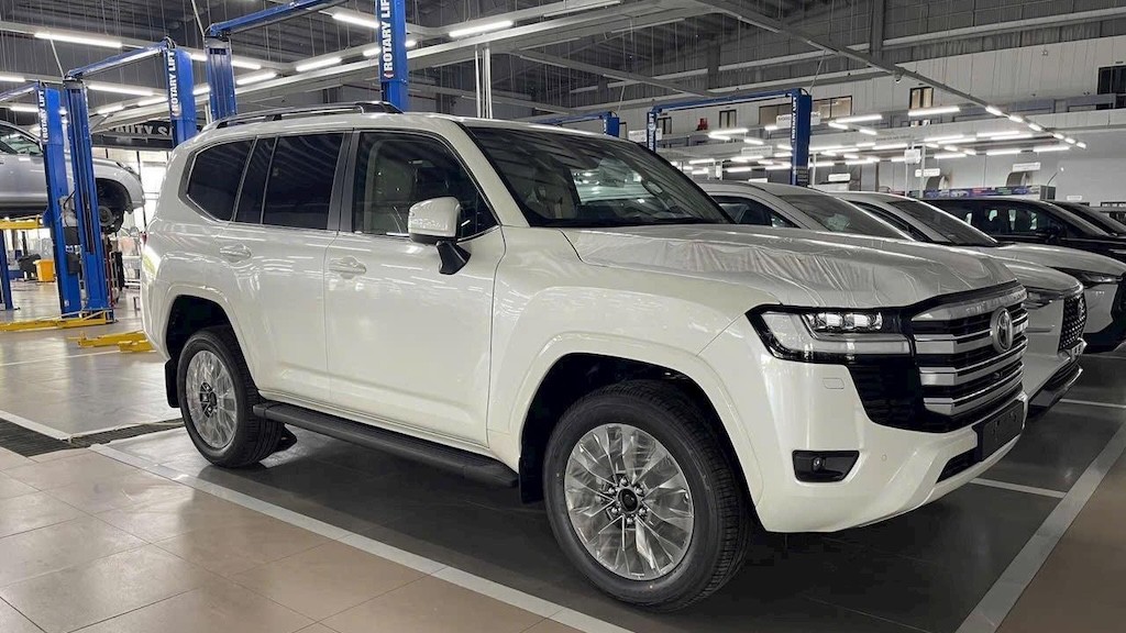 Toyota và Lexus triệu hồi 1.041 SUV cỡ lớn tại Việt Nam vì lỗi phần mềm hộp số