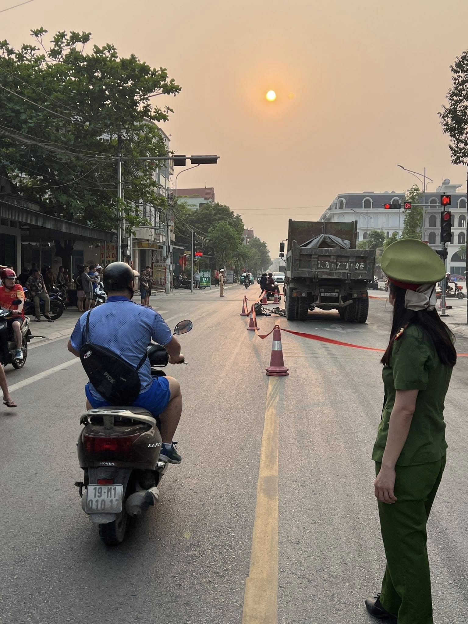 Tổng hợp tin tức tai nạn giao thông mới nhất ngày hôm nay 1/4/2026 Tổng hợp tin tức tai nạn giao thông mới nhất ngày hôm nay 1/4/2026