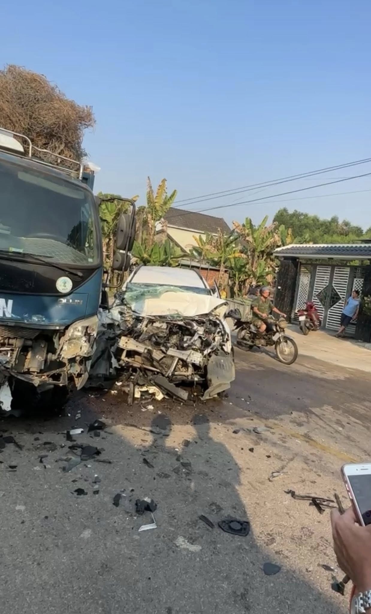 Tổng hợp tin tức tai nạn giao thông mới nhất ngày hôm nay 6/4/2026 Tổng hợp tin tức tai nạn giao thông mới nhất ngày hôm nay 6/4/2026