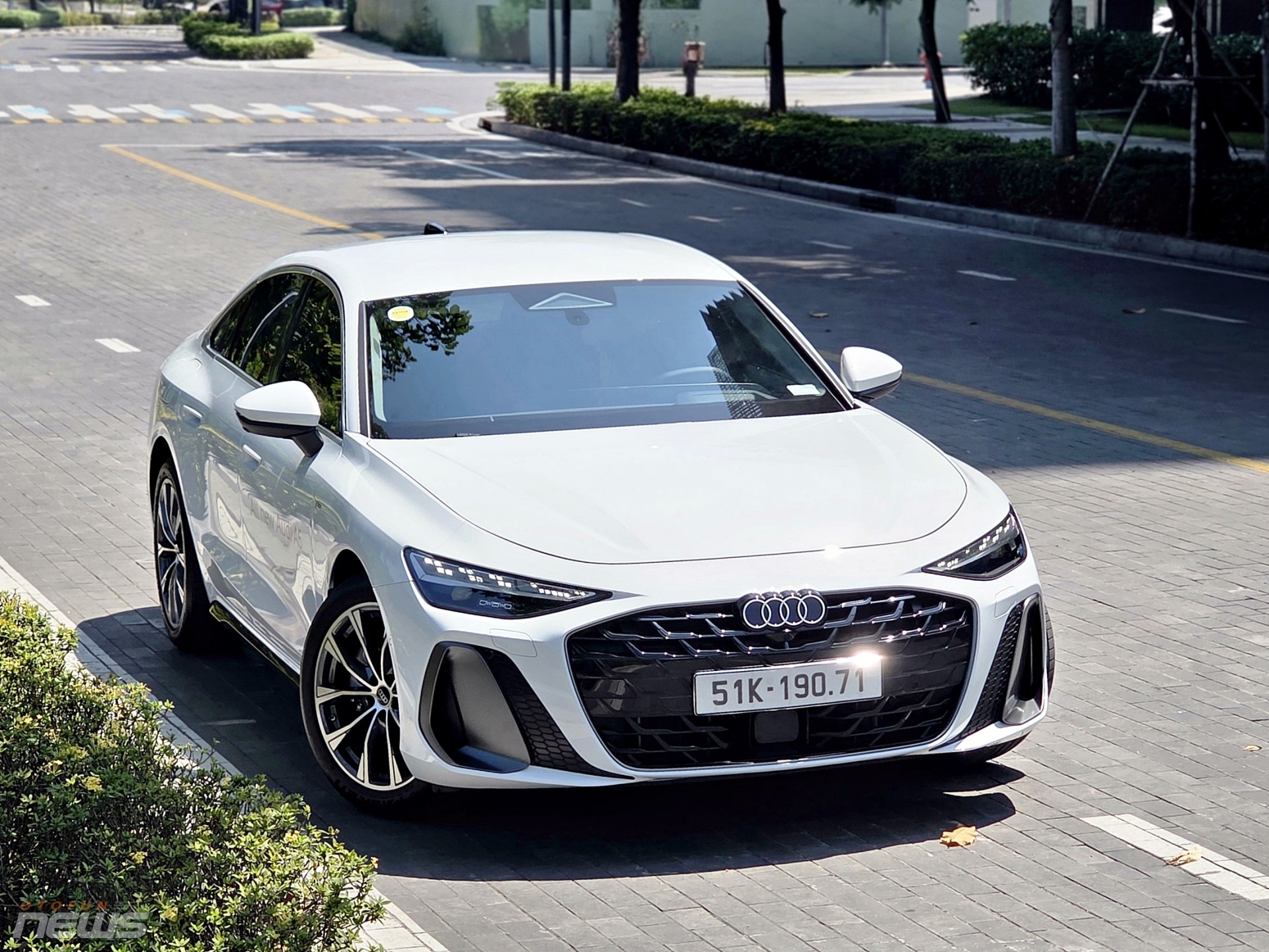 Audi A6 có gì nổi bật trong nhóm sedan hạng sang dưới 3 tỷ đồng?