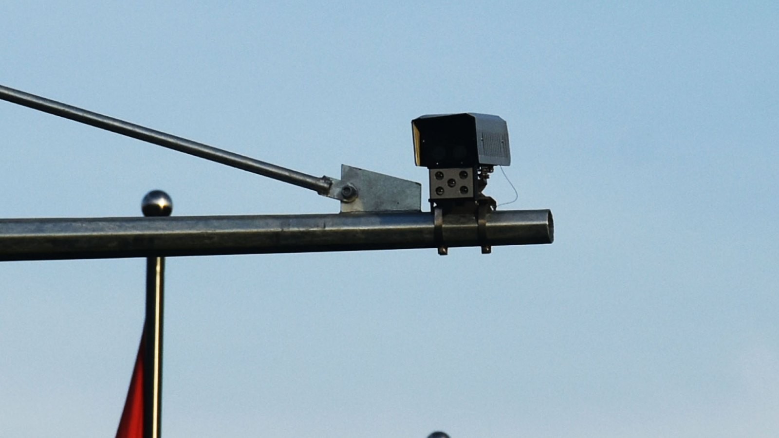 Tại sao camera bắn tốc độ có thể ghi nhận chính xác đến thế?