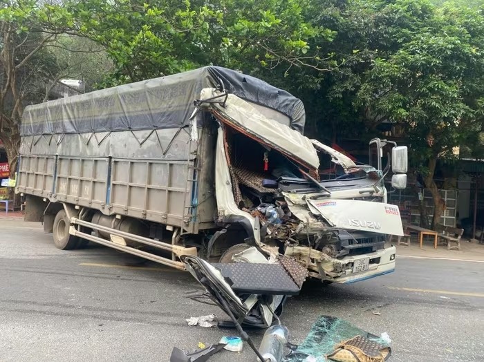 Tổng hợp tin tức tai nạn giao thông mới nhất ngày hôm nay 6/4/2026 Tổng hợp tin tức tai nạn giao thông mới nhất ngày hôm nay 6/4/2026
