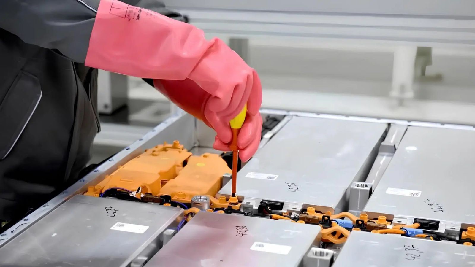 Trung Quốc đưa pin xe điện vào quản lý khép kín, siết từ sản xuất đến tái chế Trung Quốc đưa pin xe điện vào quản lý khép kín, siết từ sản xuất đến tái chế