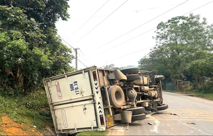 Tổng hợp tin tức tai nạn giao thông mới nhất ngày hôm nay 8/4/2026 Tổng hợp tin tức tai nạn giao thông mới nhất ngày hôm nay 8/4/2026