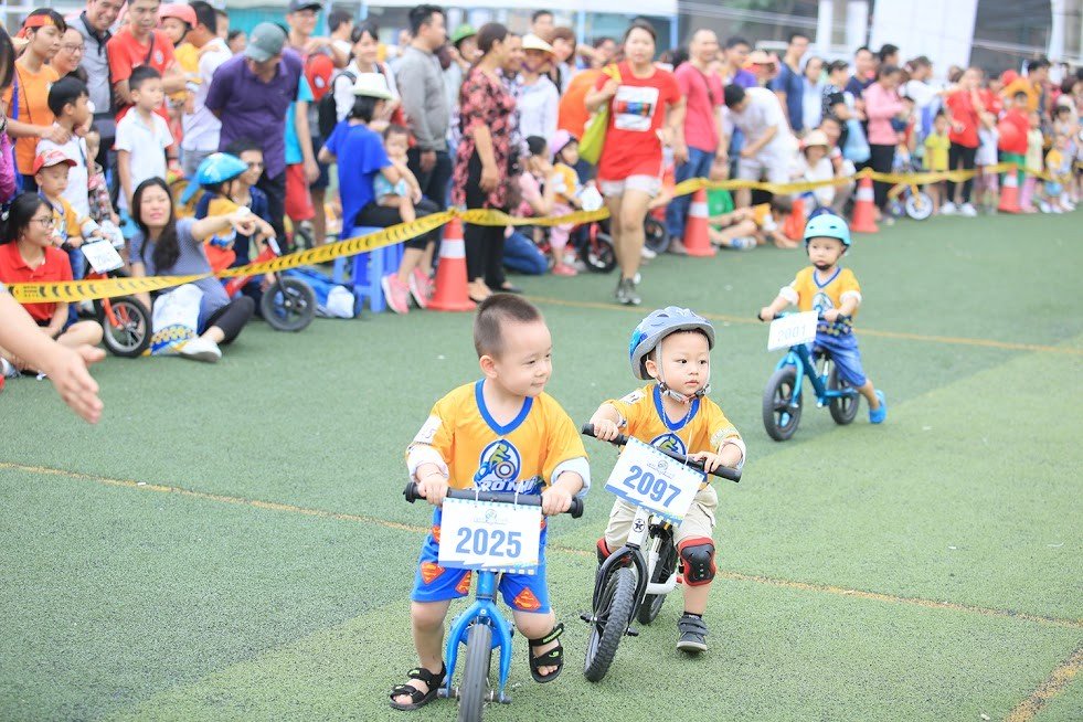 Hàng trăm tay đua nhí tranh tài tại sự kiện Gymkhana Kid - Global City Hàng trăm tay đua nhí tranh tài tại sự kiện Gymkhana Kid - Global City