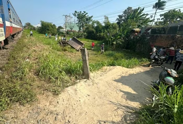 Tổng hợp tin tức tai nạn giao thông mới nhất ngày hôm nay 13/4/2026 Tổng hợp tin tức tai nạn giao thông mới nhất ngày hôm nay 13/4/2026