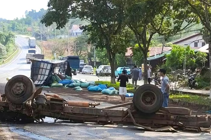 Tổng hợp tin tức tai nạn giao thông mới nhất ngày hôm nay 14/4/2026 Tổng hợp tin tức tai nạn giao thông mới nhất ngày hôm nay 14/4/2026
