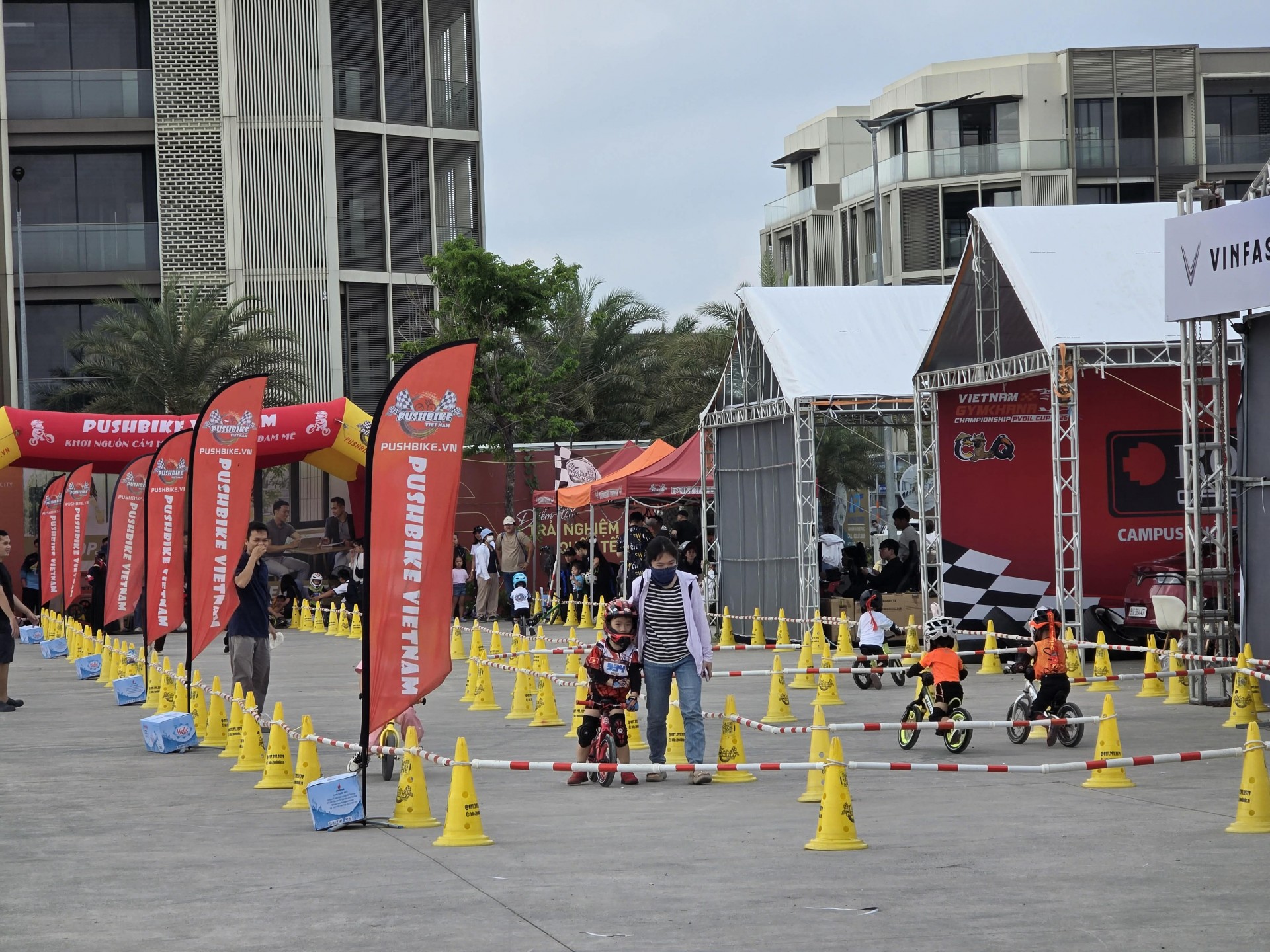 Giải Đua Ô tô Gymkhana Vô địch Miền Nam PVOIL Cup 2026 chính thức khởi tranh Giải Đua Ô tô Gymkhana Vô địch Miền Nam PVOIL Cup 2026 chính thức khởi tranh