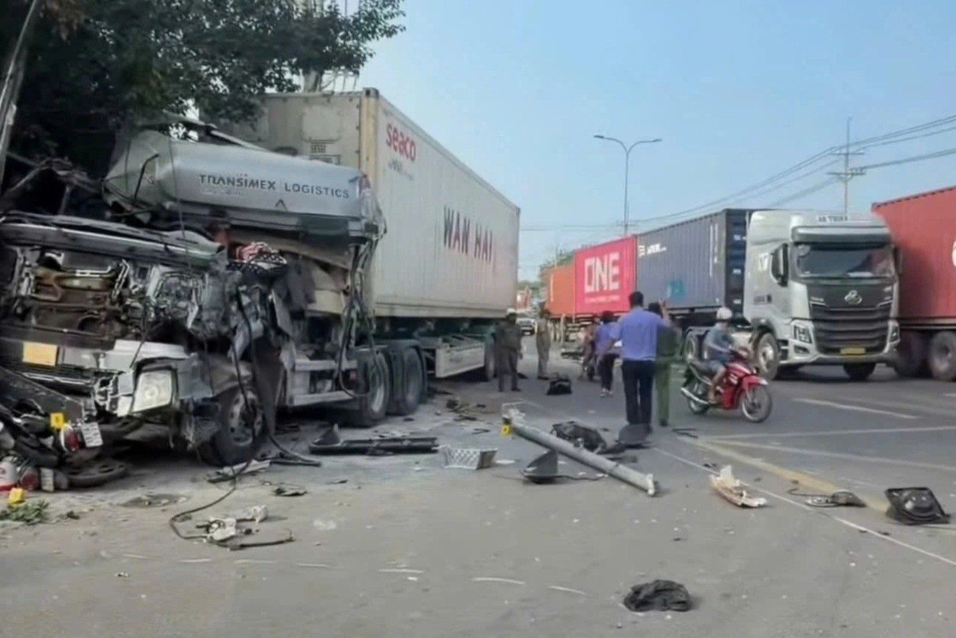 Tổng hợp tin tức tai nạn giao thông mới nhất ngày hôm nay 21/4/2026 Tổng hợp tin tức tai nạn giao thông mới nhất ngày hôm nay 21/4/2026