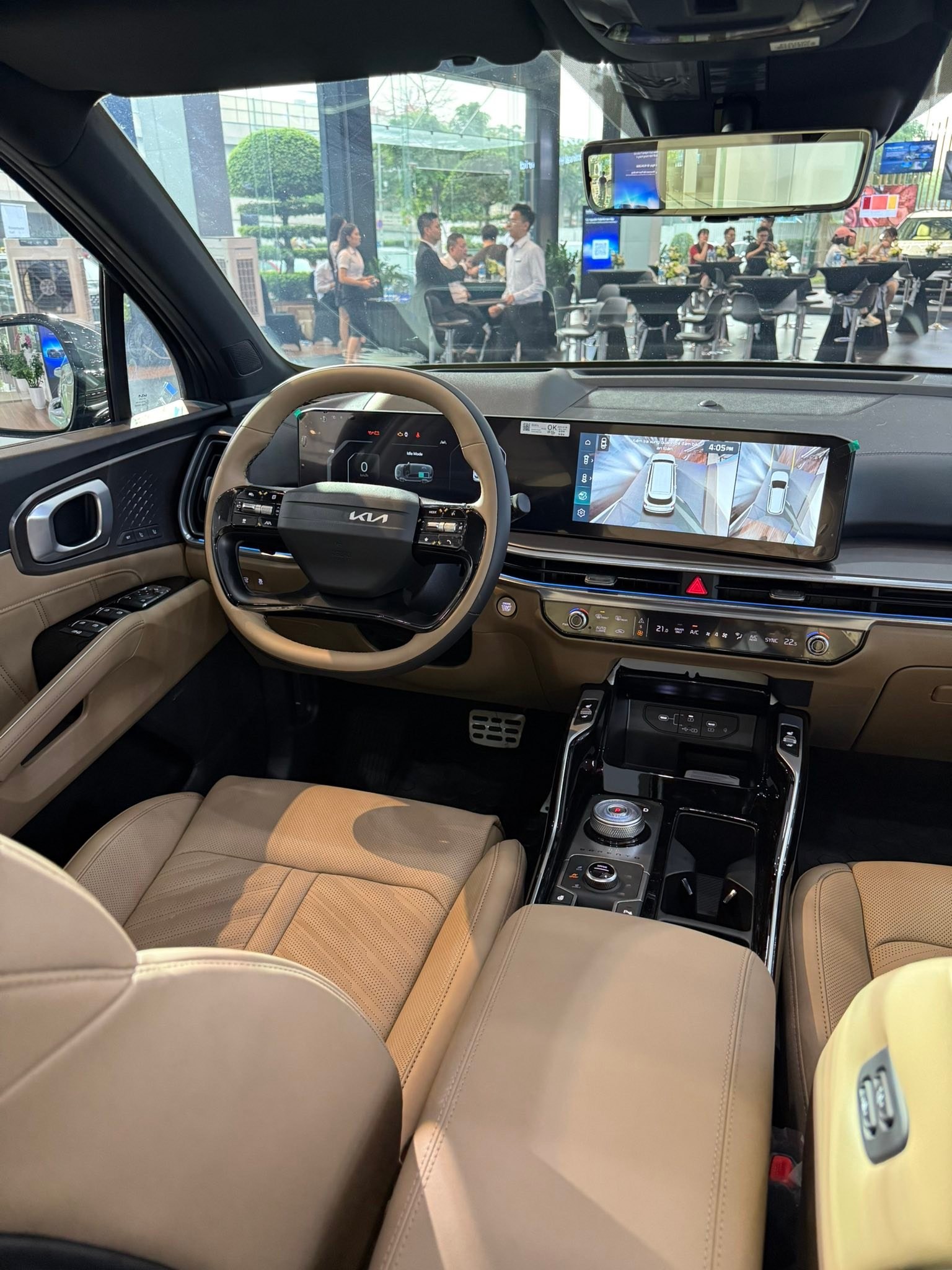 Ảnh chi tiết Kia Sorento Hybrid 2026 tại đại lý Ảnh chi tiết Kia Sorento Hybrid 2026 tại đại lý
