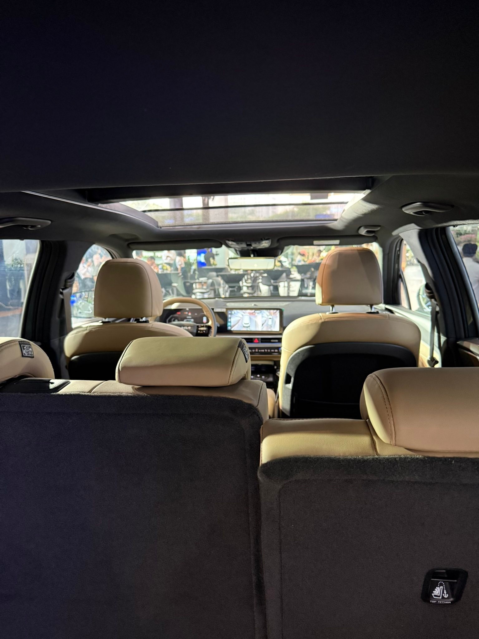 Ảnh chi tiết Kia Sorento Hybrid 2026 tại đại lý Ảnh chi tiết Kia Sorento Hybrid 2026 tại đại lý