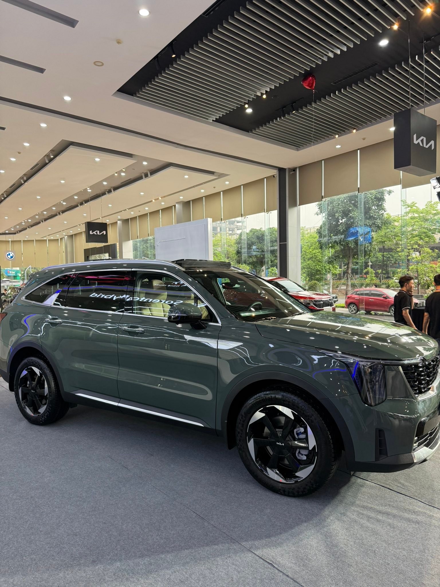 Ảnh chi tiết Kia Sorento Hybrid 2026 tại đại lý Ảnh chi tiết Kia Sorento Hybrid 2026 tại đại lý