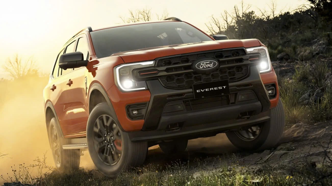 Ford Everest 2026 bản V6 3.0L ra mắt, giới hạn chỉ 1.000 chiếc Ford Everest 2026 bản V6 3.0L ra mắt, giới hạn chỉ 1.000 chiếc