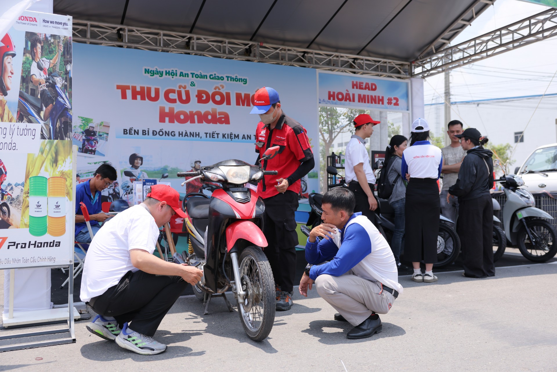Honda triển khai chương trình đổi xe tại khu công nghiệp, hỗ trợ đến 1,5 triệu đồng Honda triển khai chương trình đổi xe tại khu công nghiệp, hỗ trợ đến 1,5 triệu đồng
