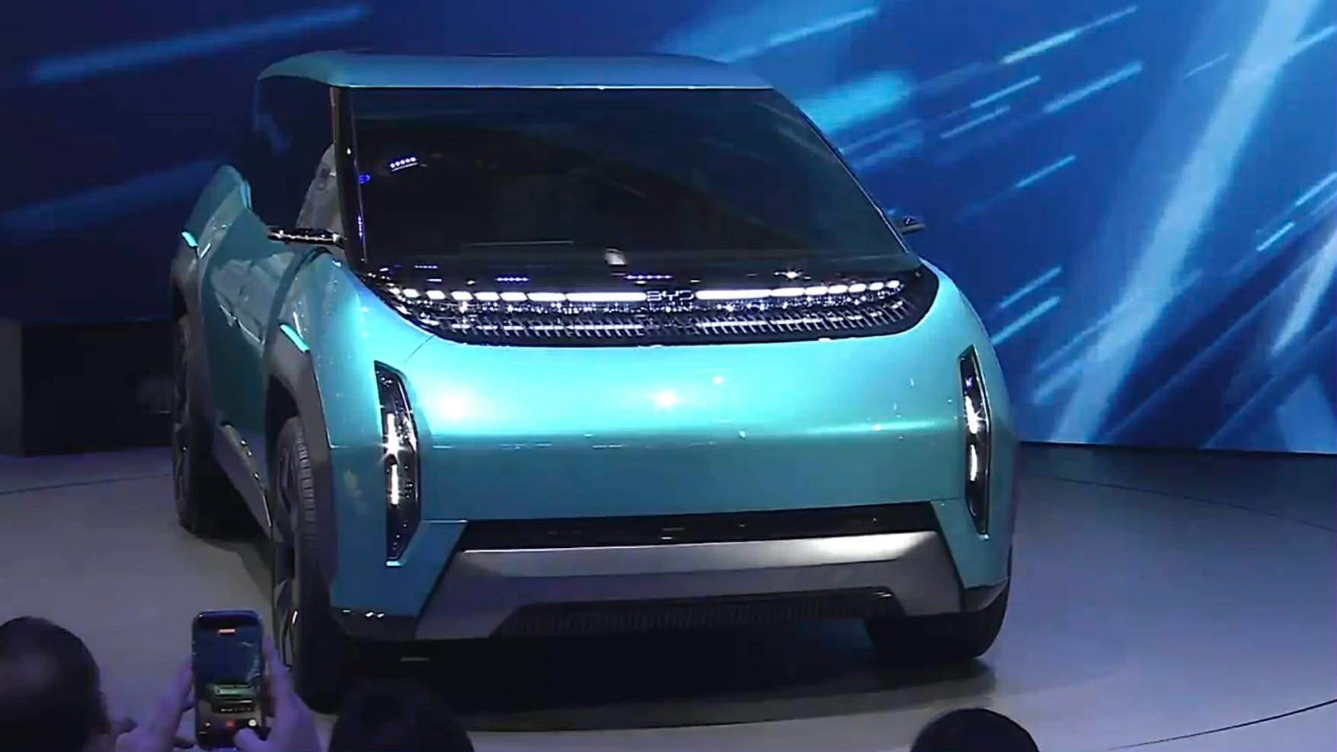 Concept MPV thuần điện BYD Ocean-V được vén màn ở Triển lãm Ô tô Bắc Kinh 2026 Phía trước của BYD Ocean-V