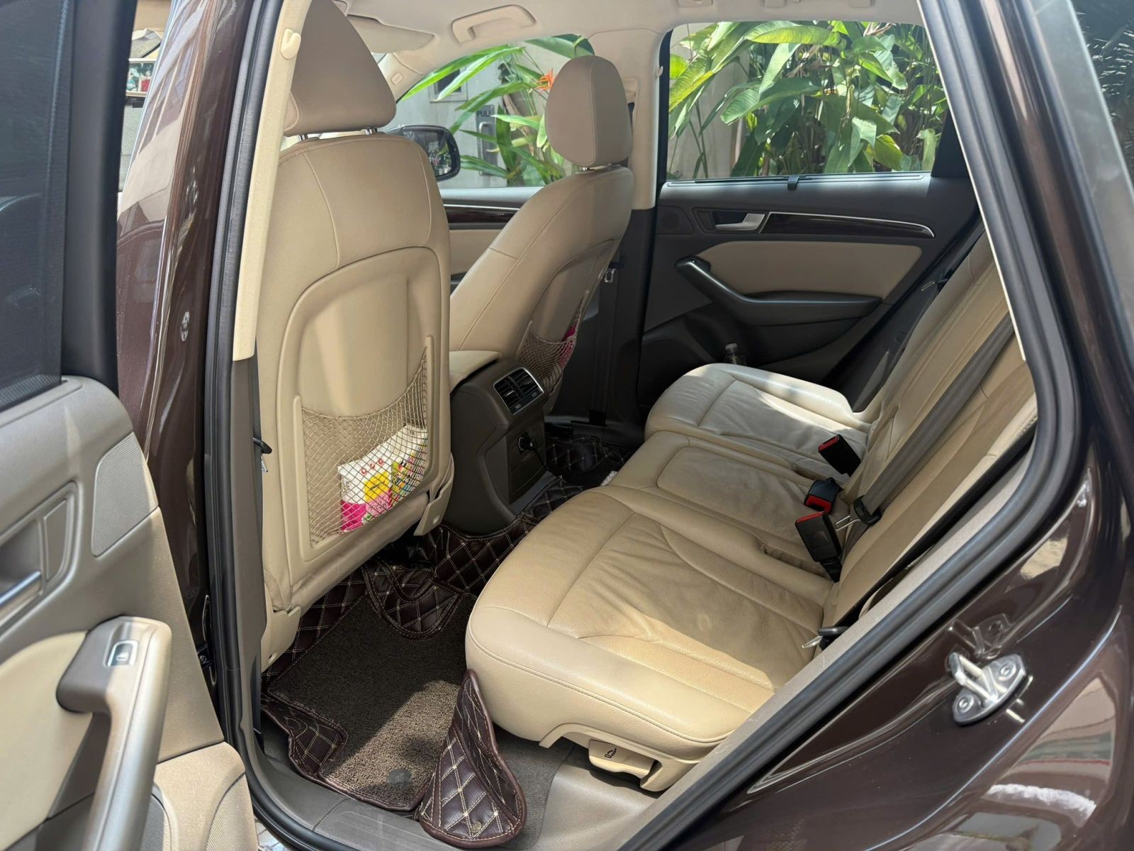Audi Q5 2015 rao bán 586 triệu đồng, xe sang cũ giá hấp dẫn nhưng không dành cho người mua vội Audi Q5 2015 rao bán 586 triệu đồng, xe sang cũ giá hấp dẫn nhưng không dành cho người mua vội