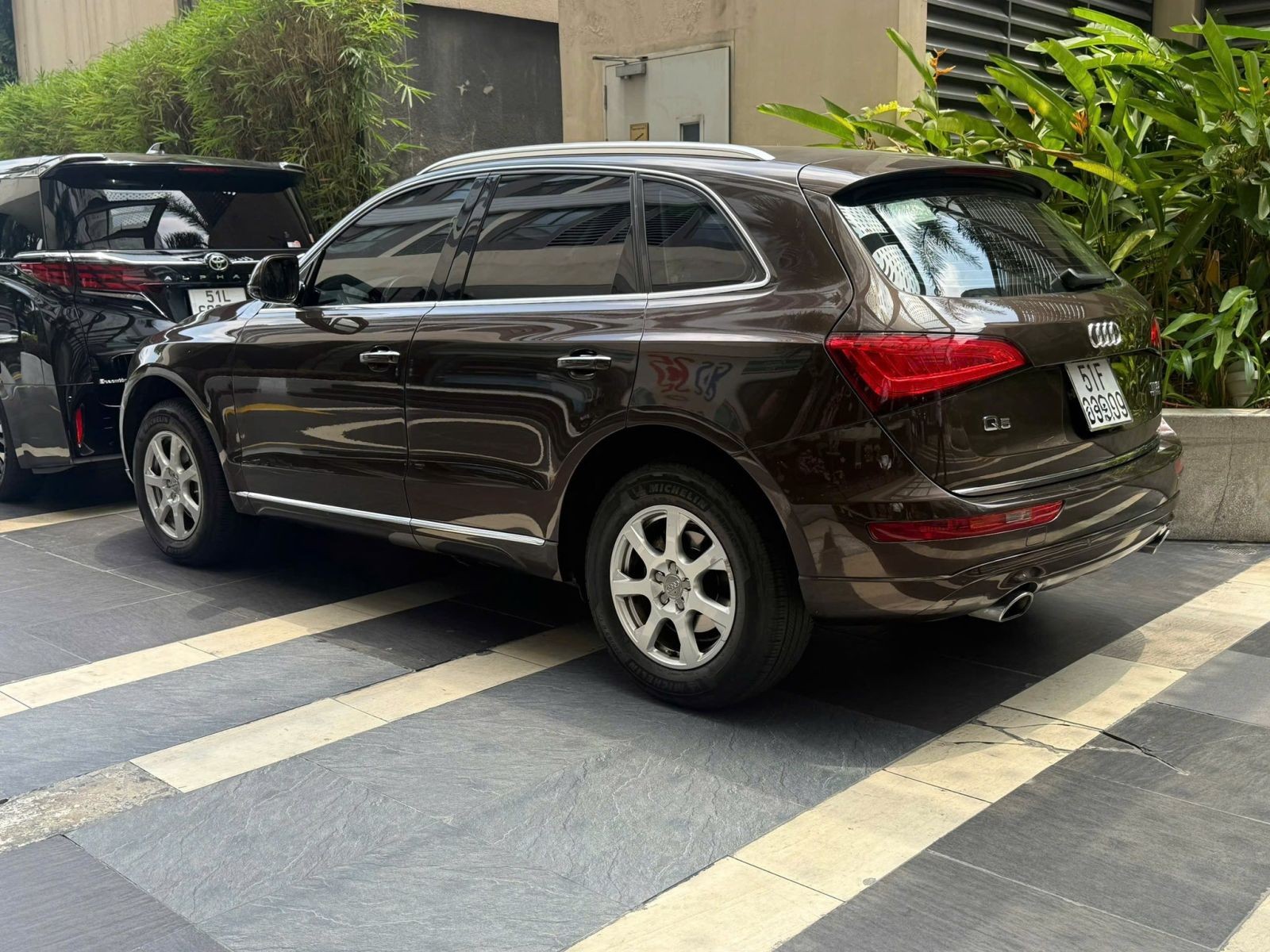 Audi Q5 2015 rao bán 586 triệu đồng, xe sang cũ giá hấp dẫn nhưng không dành cho người mua vội Audi Q5 2015 rao bán 586 triệu đồng, xe sang cũ giá hấp dẫn nhưng không dành cho người mua vội