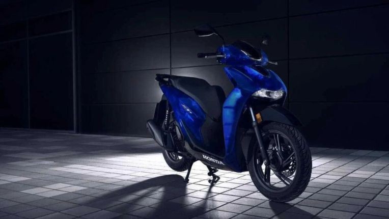 Honda SH Vetro Blue 2026 sắp về Việt Nam, xe nhập Ý có thể vượt 200 triệu đồng Honda SH Vetro Blue 2026 sắp về Việt Nam, xe nhập Ý có thể vượt 200 triệu đồng