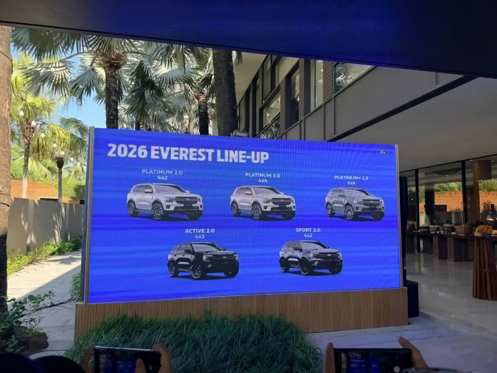 Everest Platinum, Ranger Wildtrak và Ranger Raptor ra mắt ngày mai với loạt động cơ hoàn toàn mới Everest Platinum, Ranger Wildtrak và Ranger Raptor ra mắt ngày mai với loạt động cơ hoàn toàn mới