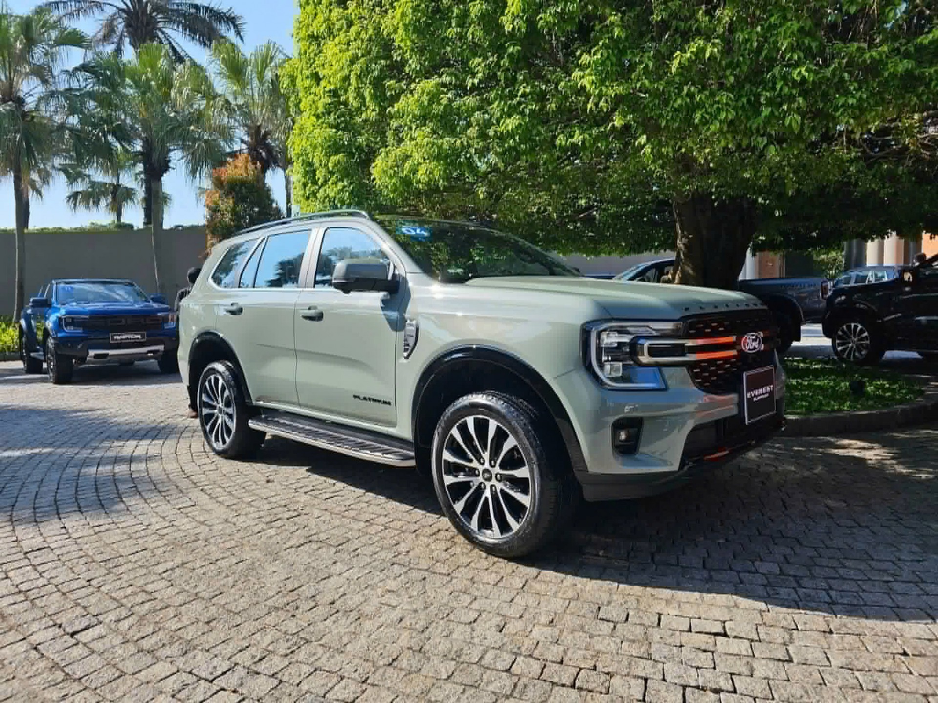 Everest Platinum, Ranger Wildtrak và Ranger Raptor ra mắt ngày mai với loạt động cơ hoàn toàn mới Everest Platinum, Ranger Wildtrak và Ranger Raptor ra mắt ngày mai với loạt động cơ hoàn toàn mới