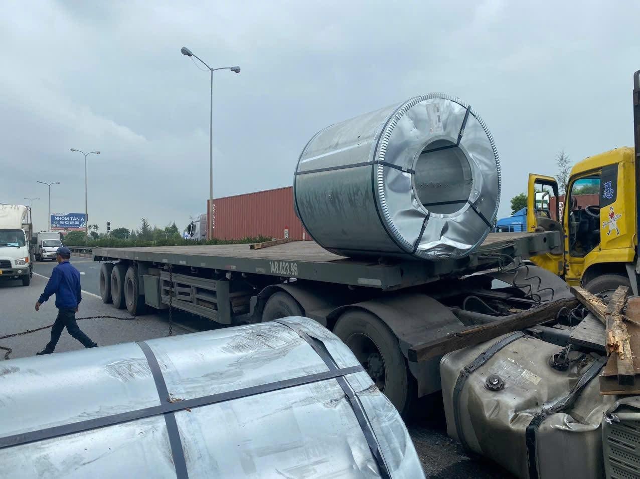 Tổng hợp tin tức tai nạn giao thông mới nhất ngày hôm nay 8/5/2026 Tổng hợp tin tức tai nạn giao thông mới nhất ngày hôm nay 8/5/2026