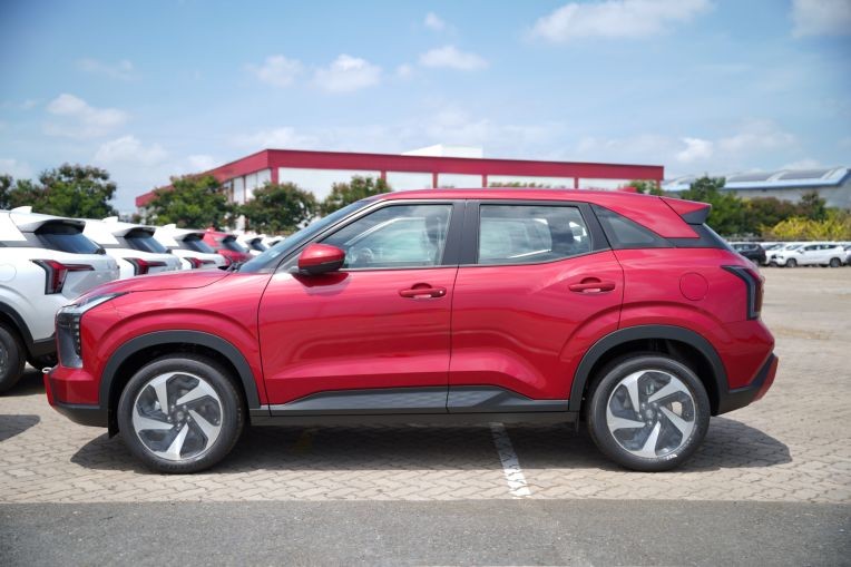 Mitsubishi Xforce 2026 ra mắt, giá từ 605 triệu đồng, thêm bản Luxury Mitsubishi Xforce 2026 ra mắt, giá từ 605 triệu đồng, thêm bản Luxury