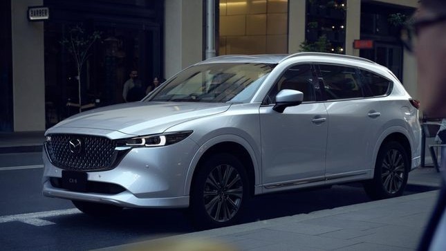Mazda CX-8 ra mắt thêm bản giá rẻ tại Việt Nam