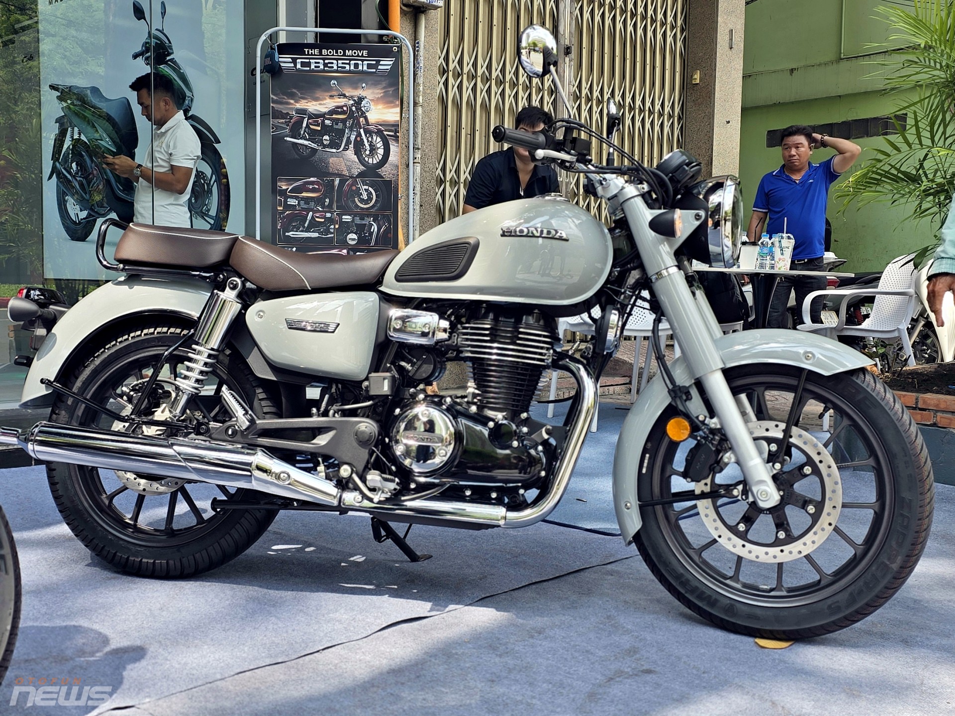 Honda CB350C 2026 nhập khẩu Ấn Độ, giá từ 185 triệu đồng Honda CB350C 2026 nhập khẩu Ấn Độ, giá từ 185 triệu đồng